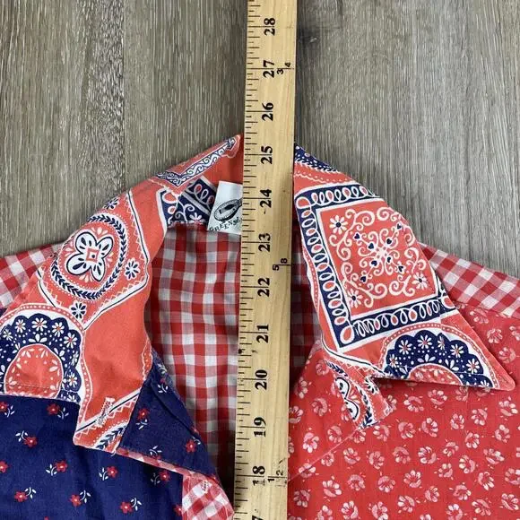 Vintage 70s Daisy Patchwork Point Collar Pocket Blouse Small See Measurements - Picture 5 of 10